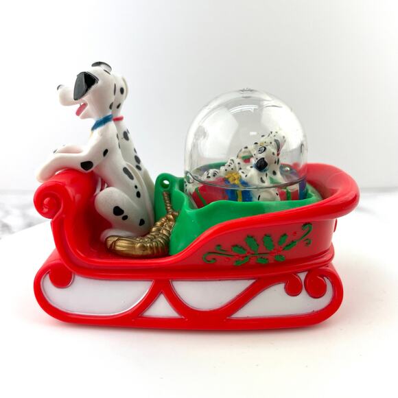 McDonalds Disney 101 Dalmatians Snow Dome Dog Sledding Collectible Figurine 1996 - Picture 4 of 16